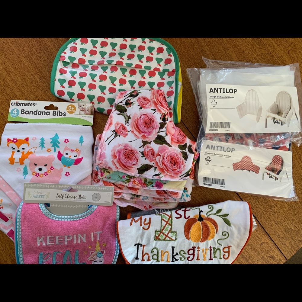 Chair cushion, cover and new bib lot